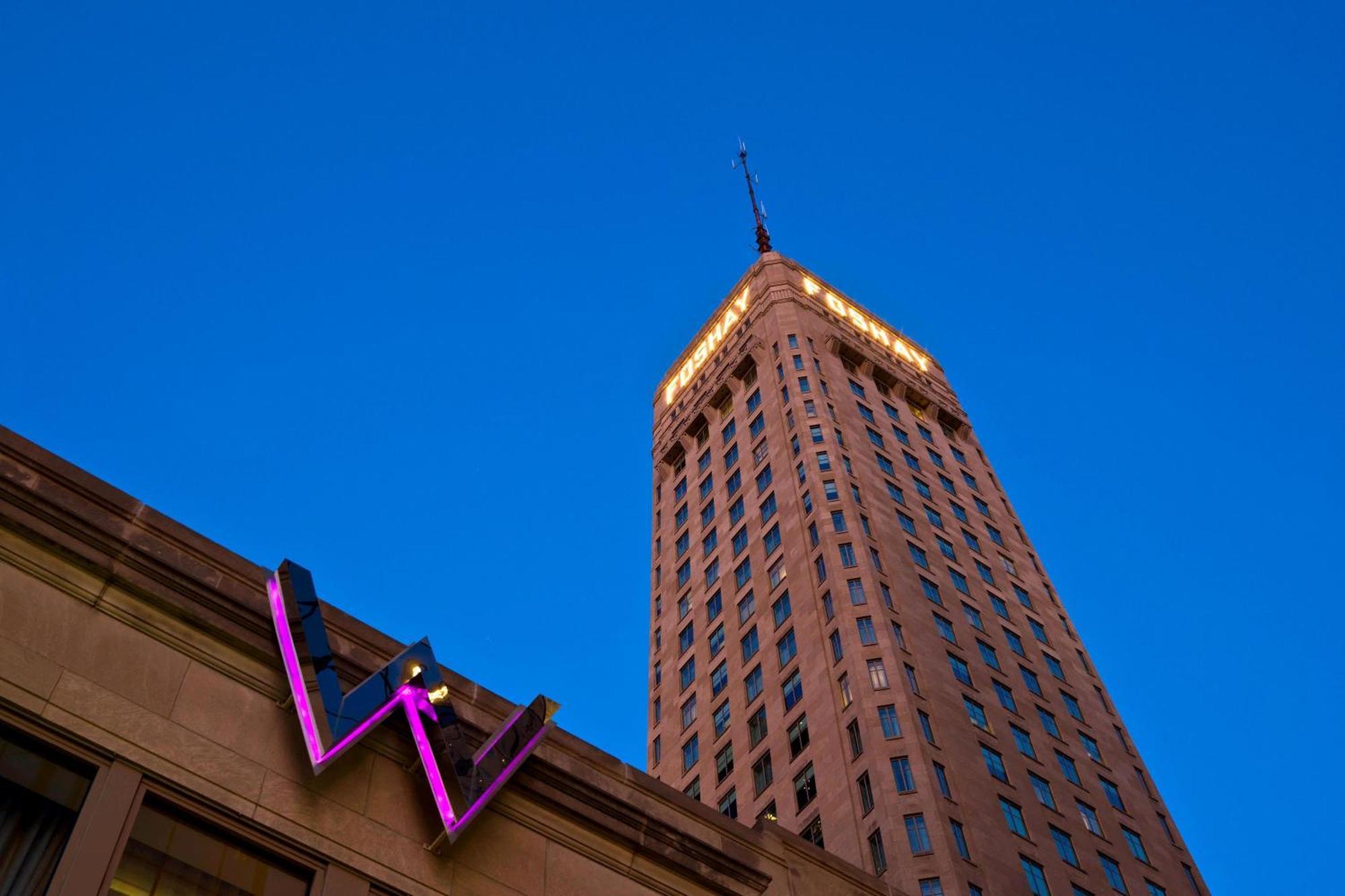 W Minneapolis - The Foshay Buitenkant foto